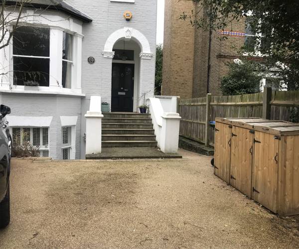 Kingston Road, TW11