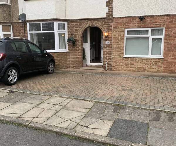Parking on Bowden Road, NN5