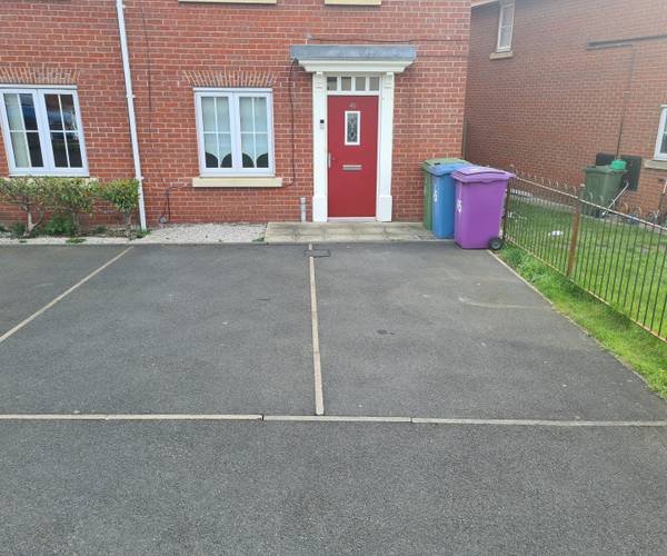 Dylan Close, L4