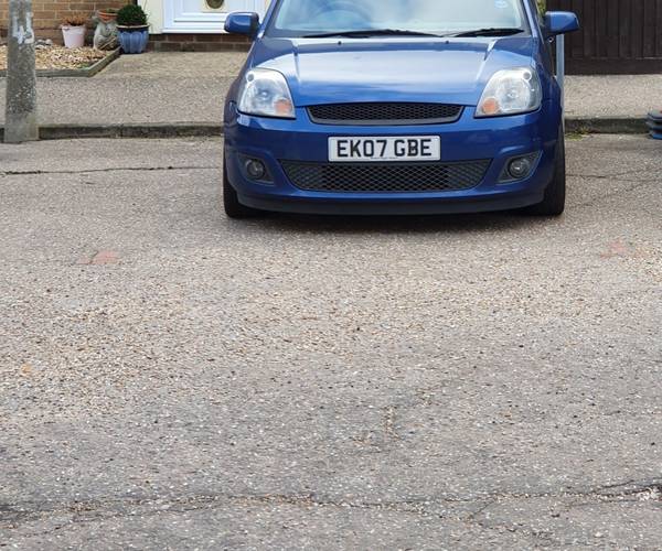 Parking on Nash Close, CO11