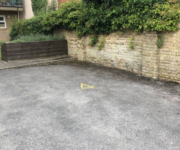Parking space on Marlborough Road, OX1
