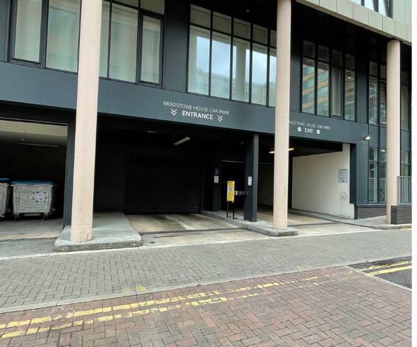 Harrow, Bradstowe House Car Park Pre Book