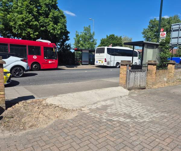 Twickenham Road, TW13