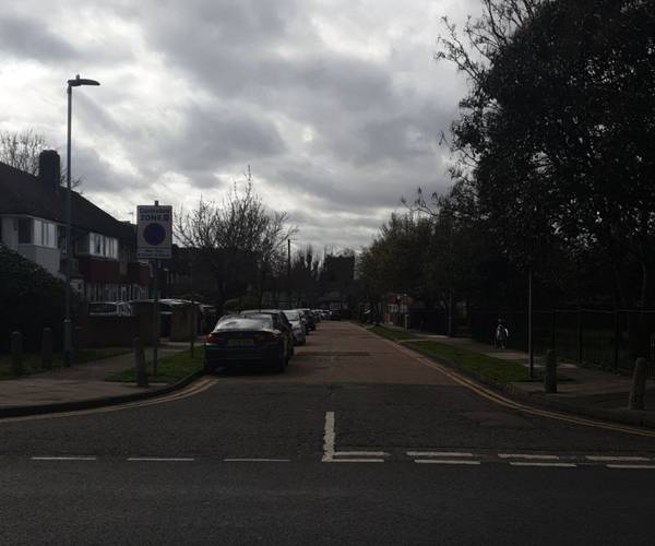Whiting Avenue, IG11