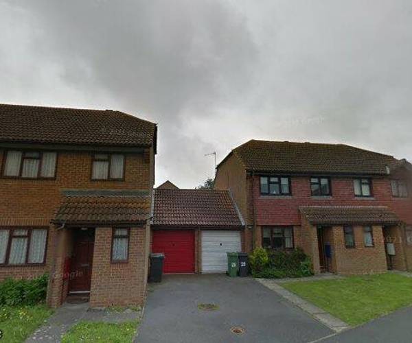 Hadlow Avenue, BN23