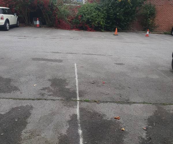Parking on Goldsmith Avenue, PO4