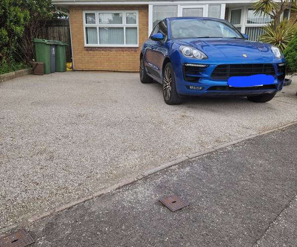 Bessborough Drive, CF11