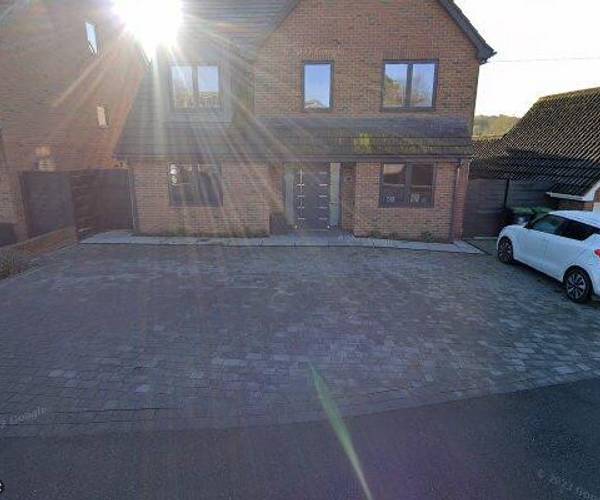 Moorland Road, HP1