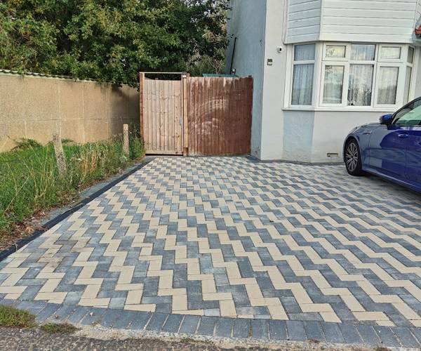 Ashtree Crescent, CM1