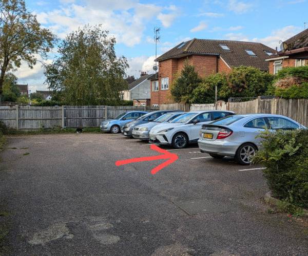 Parking on Goldfinch Way, WD6