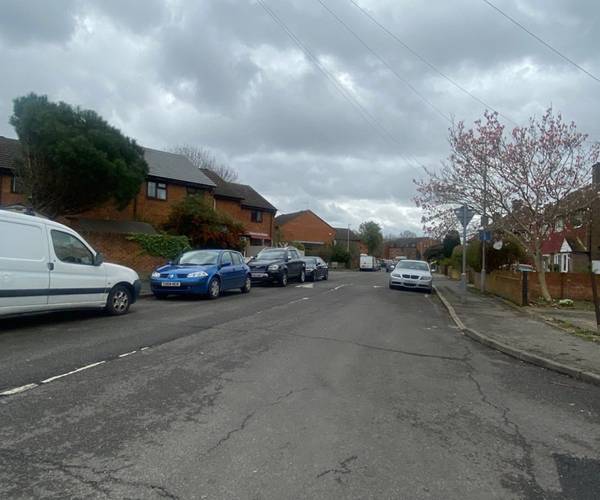 Parking on Willow Road, KT3