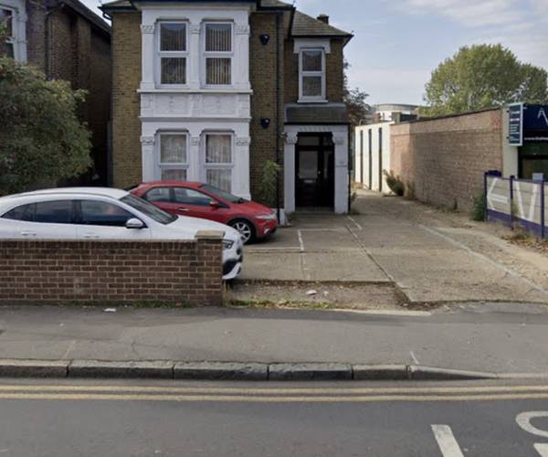 Parking on South Street, RM1