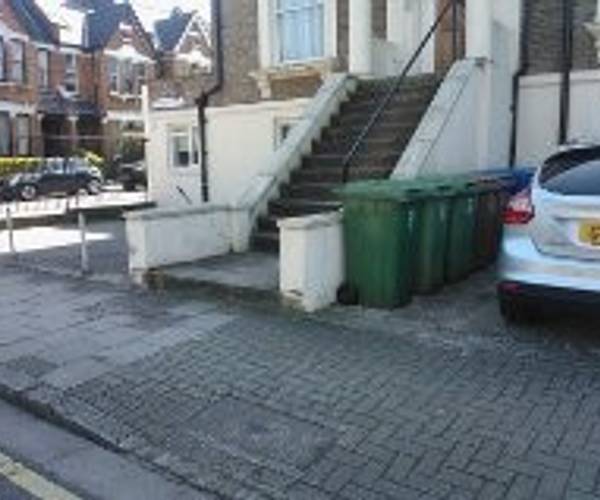 Parking on De Crespigny Park, SE5