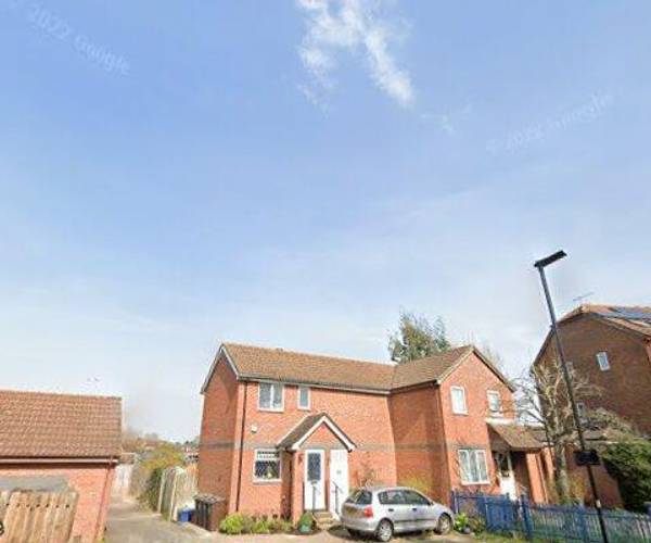 Parking on Grasmere Close, TW14