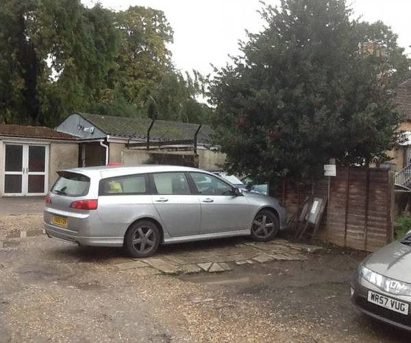 Lower Bristol Road, BA2