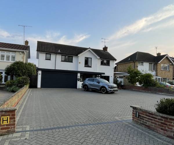 Parking on Southchurch Boulevard, SS2