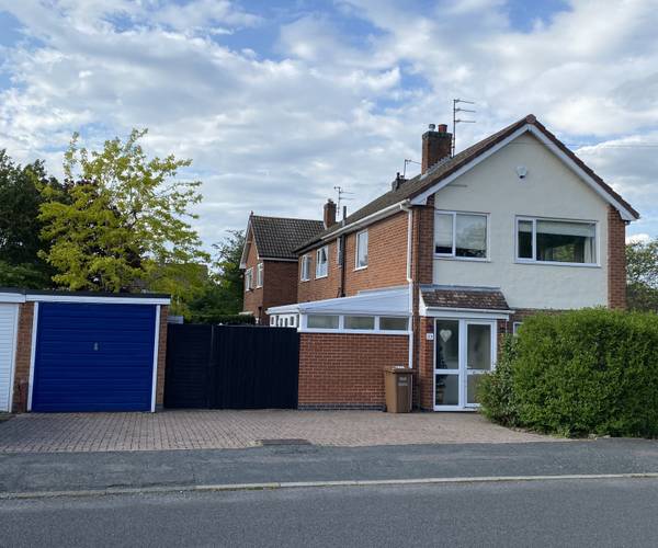 Loweswater Drive, LE11