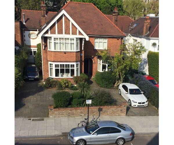 Parking on Alvanley Gardens, NW6
