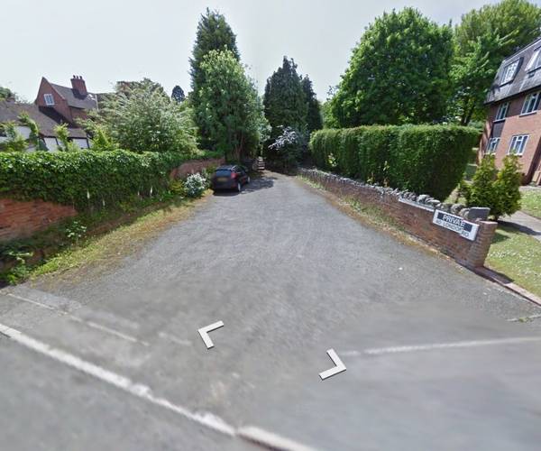 Parking on London Road, DE74