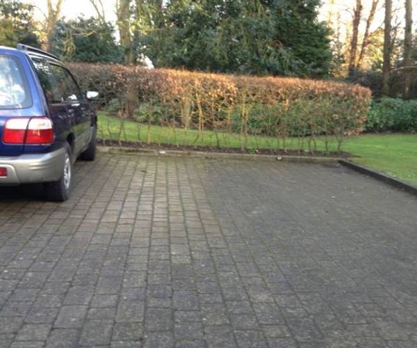 Parking on Inner Park Road, SW19