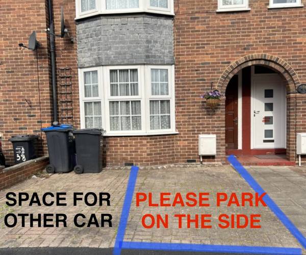 Bordesley Road, SM4