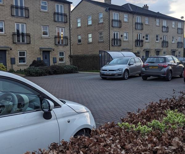 Parking on Holts Crest Way, LS12