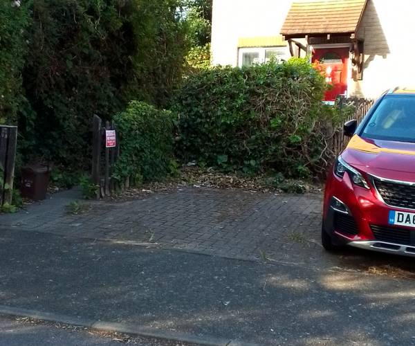 Parking on Southview Close, SW17