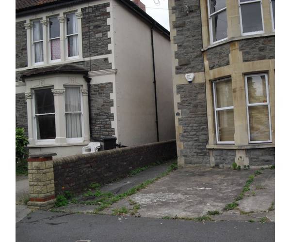 Parking on Lancashire Road, BS7