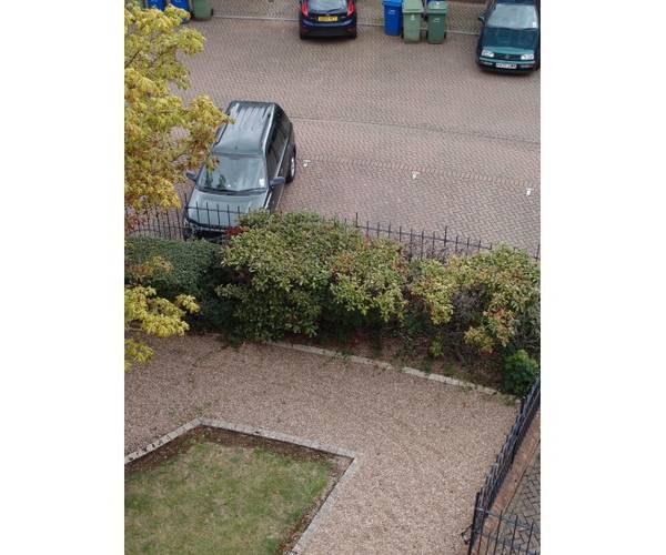 Parking space on Wolfe Crescent, SE16
