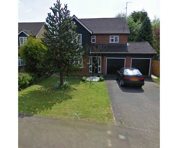 Private Driveway near Peterborough railway Station
