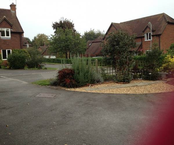 Parking on Sherrardmead, RG14