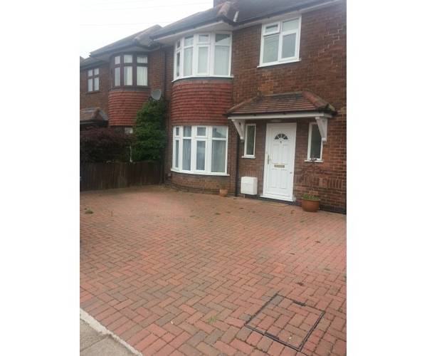 Parking on Belstead Avenue, IP2