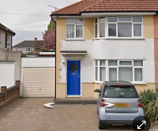 Parking on Windermere Avenue, RM12