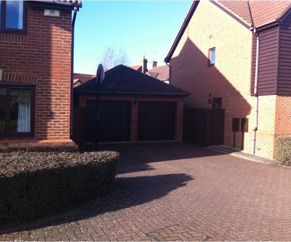 Parking on Redland Drive, MK5