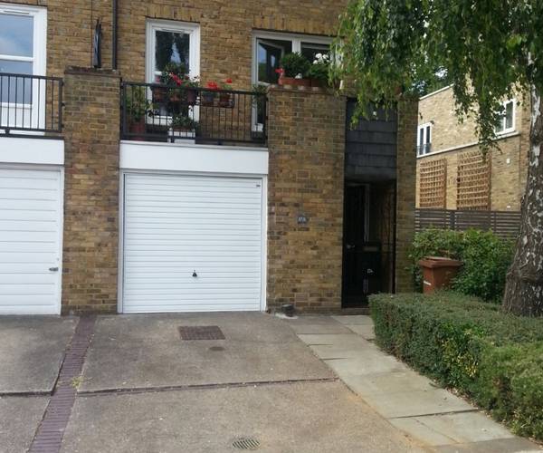 Parking on Adolphus Road, N4