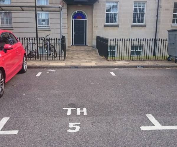 Parking Space on Kings Road, RG1