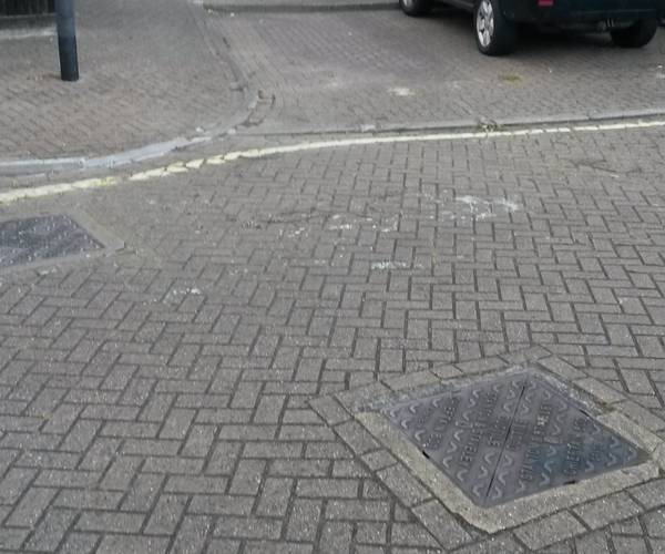 Parking on Gwyn Close, SW6