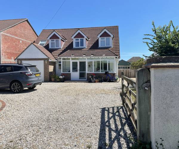 Bracklesham Lane, PO20