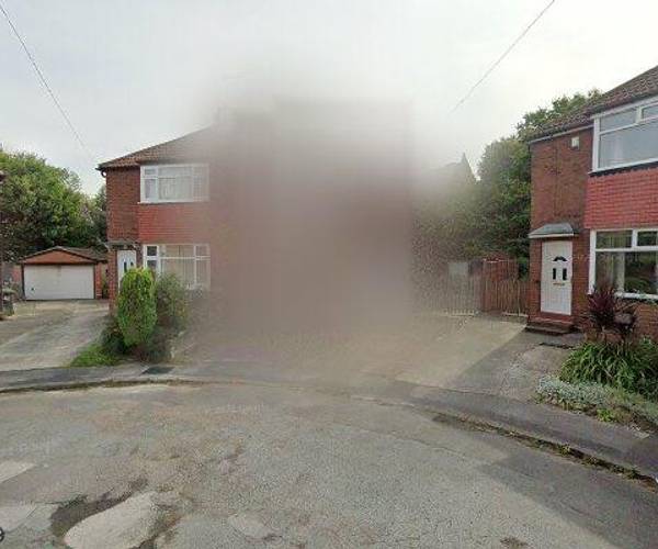 Parking on Parkland Gardens, LS6