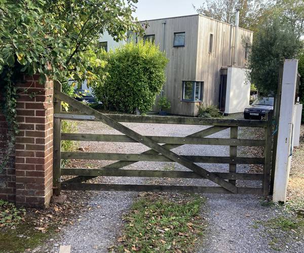 Parking on Salutary Mount, EX1