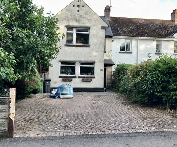Parking on Velindre Road, CF14