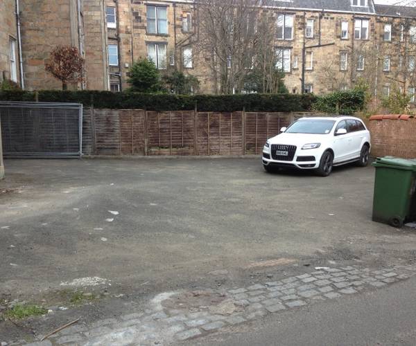 Parking space on Kelvingrove Street, G3