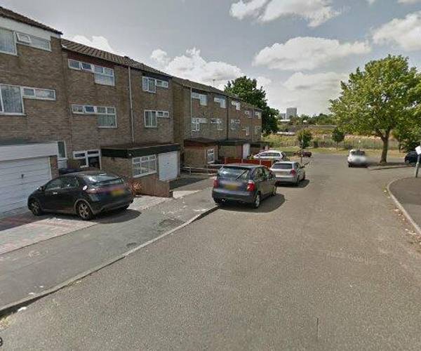 Parking on Gisborn Close, B10