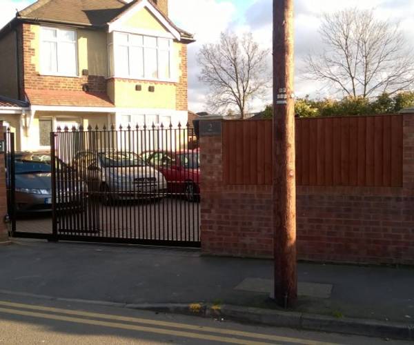 Parking on Doghurst Drive, UB7