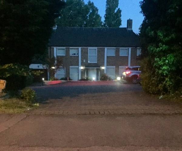 Parking on Wise Lane, NW7