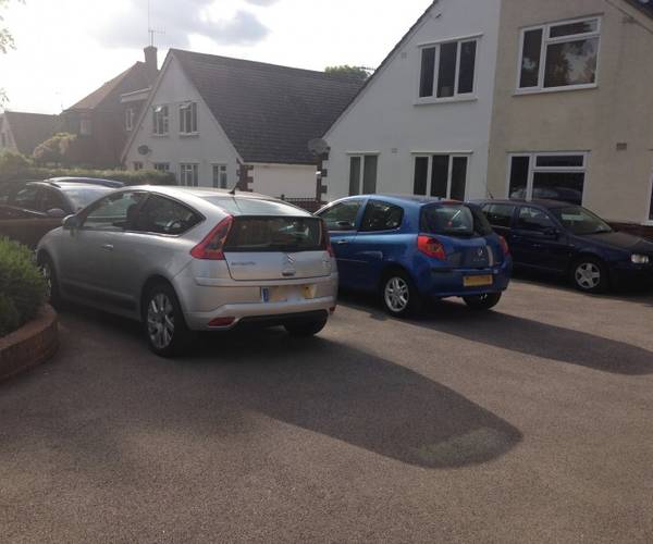 Haroldslea Drive, RH6
