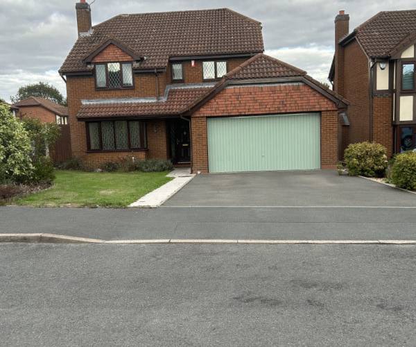 Parking on Mill Farm Drive, TF3