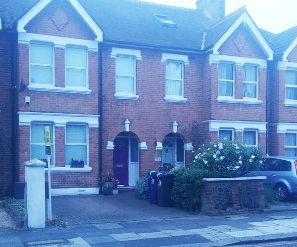 Parking on Windmill Road, W5