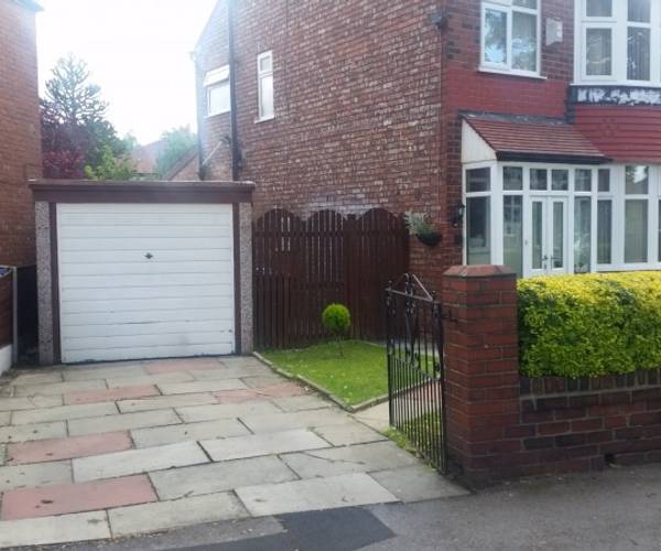 Parking on Bedford Road, M16
