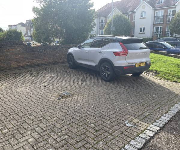 Parking on Cranfield Road, TN40